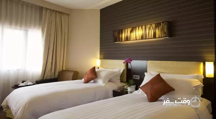 هتل رویال ات کوئینز سنگاپور